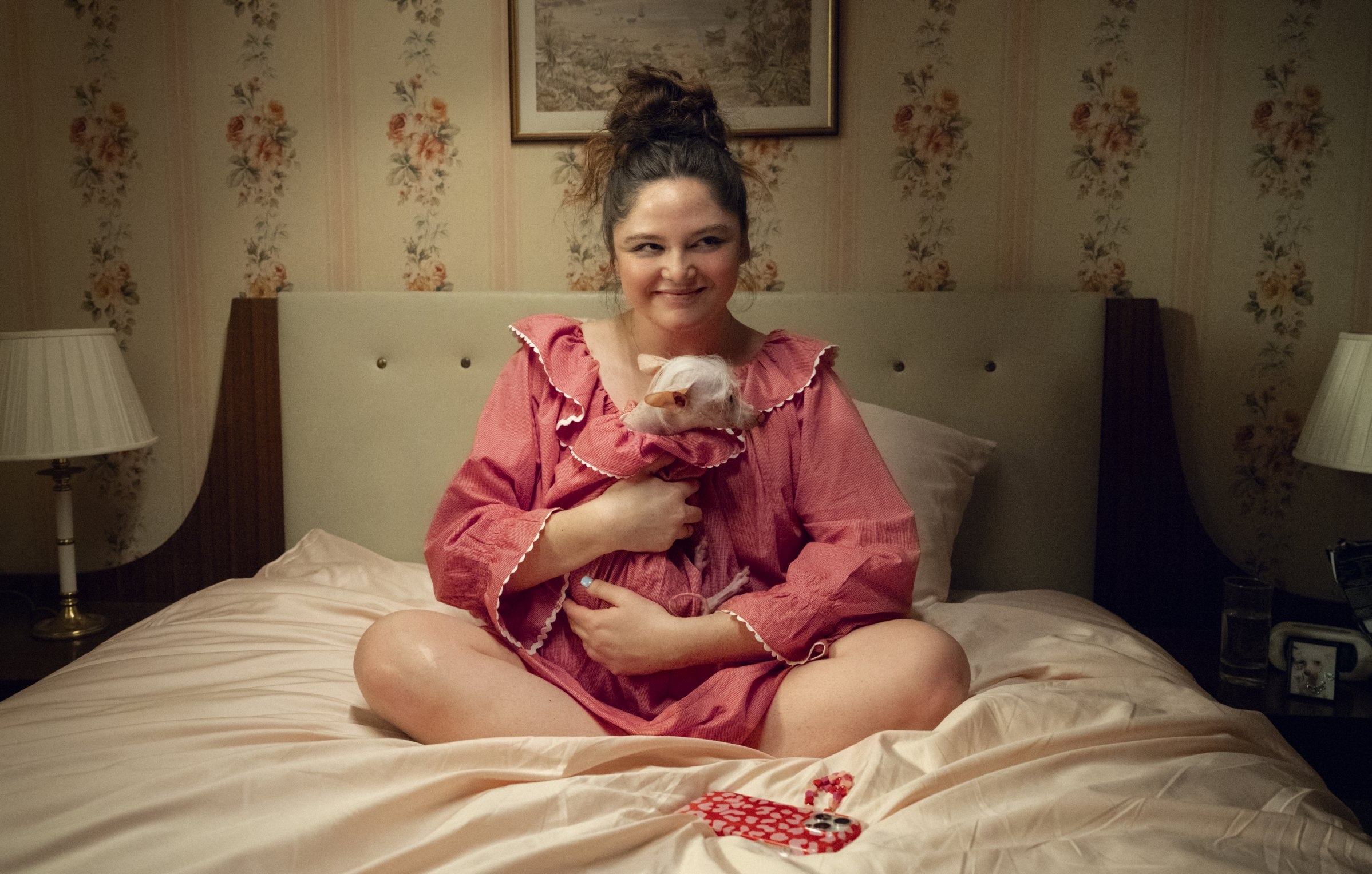 Meet Mia, the Best Supporting Canine in Lena Dunham’s Netflix Series “Too Much”